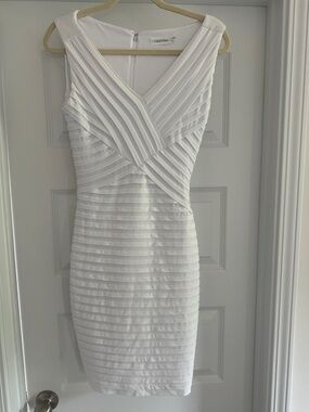 Calvin Klein White Pleated V-Neck Midi Sheath Dress